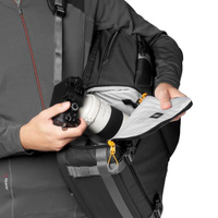 Lowepro Fotorucksack Fastpack BP 250 AW III 20,5L schwarz