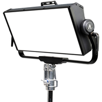 Aputure Nova P600c 600W-RGBWW-LED-Softlight