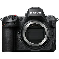 Nikon Z8 mit FTZ II Adapter