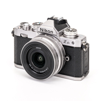 Nikon Z fc mit 16-50 mm/3,5-6,3 VR chrom gebraucht