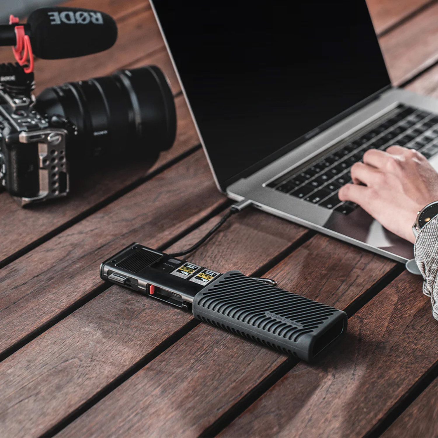 PGYTECH Speicherkartenetui CreateMate schwarz für CFexpress Typ B, SD- und microSD-Karten