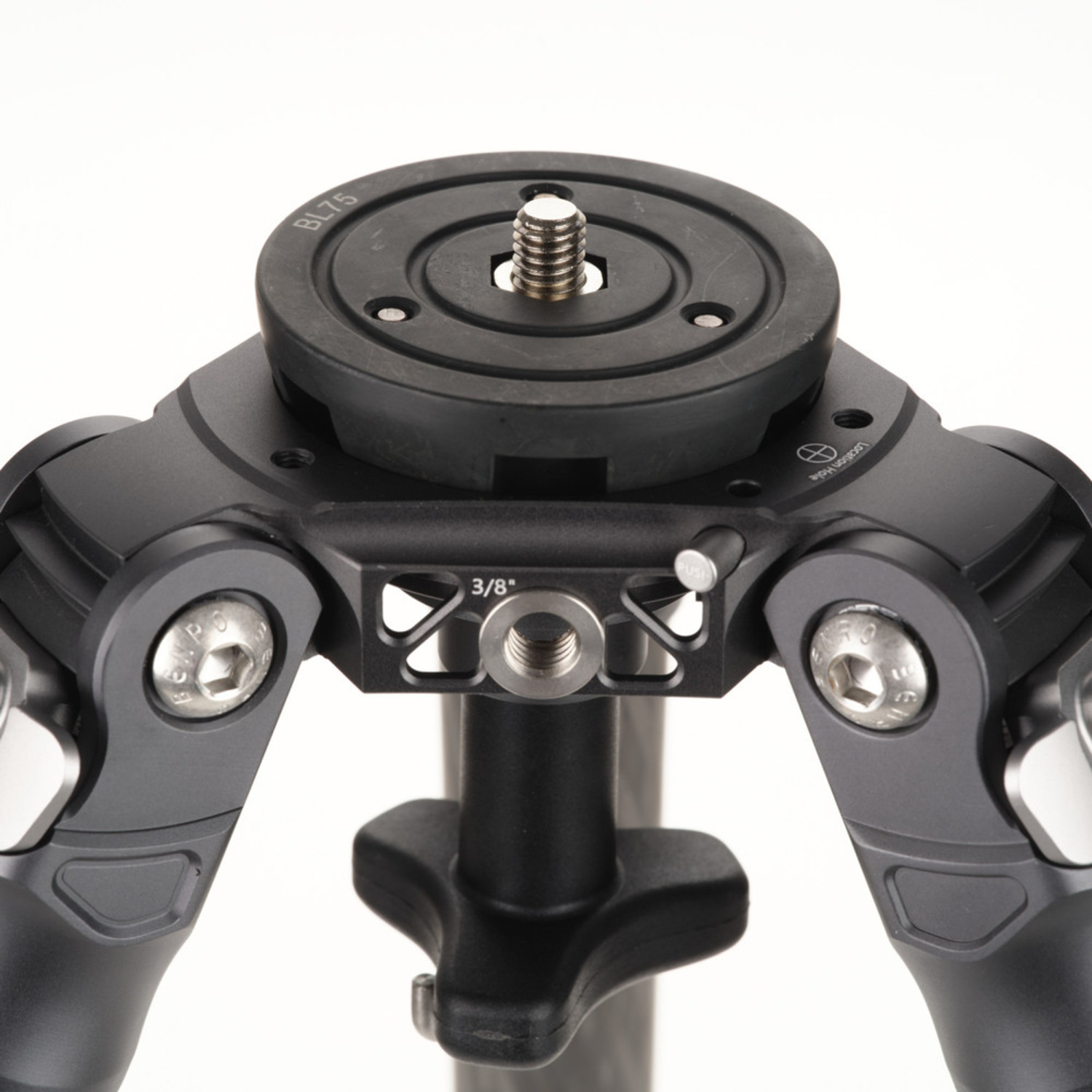 Benro Mammoth TMTH43C Carbon-Stativ