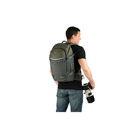 Lowepro Fotorucksack Flipside Trek BP 450 AW 21L grau-dunkelgrün