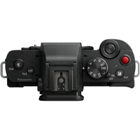 Panasonic LUMIX DC-G100D mit LUMIX G VARIO 12-32mm F3.5-5.6 Asph. OIS und LUMIX G Vario 45-150mm F4-5.6 OIS