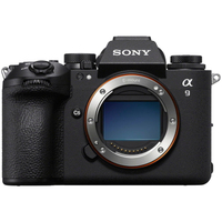 Sony Alpha 9 III mit FE 300mm F2.8 OSS G-Master
