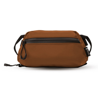 WANDRD Tech Bag Medium Sedona Orange