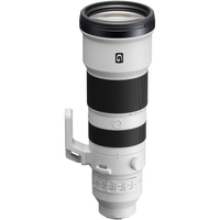 Sony Alpha 7R VI mit FE 400-800mm F6.3-8 G OSS weiß