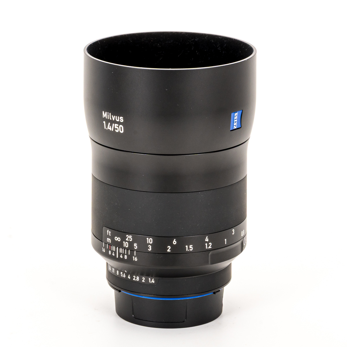 Zeiss ZF.2 Milvus 50mm/1,4 Nikon gebraucht