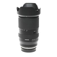 Tamron 18-300mm F3.5-6.3 Di III-A VC VXD für Fujifilm X-Mount gebraucht