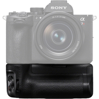 Sony Alpha 7R VI mit Vertikalgriff VG-C6