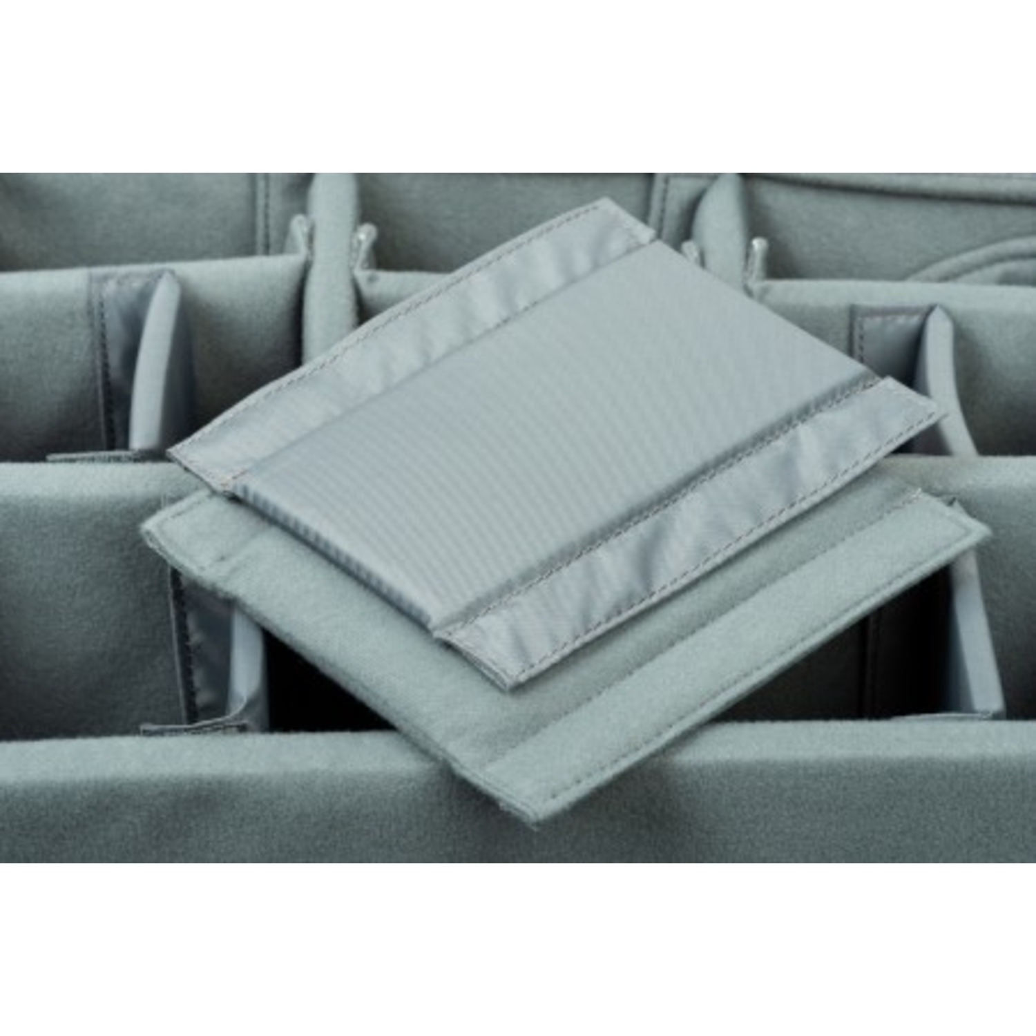 thinkTank Airport Advantage XT, schwarz