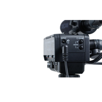 Tascam CA-XLR2d-AN XLR-Mikrofonadapter mit Analogeingang