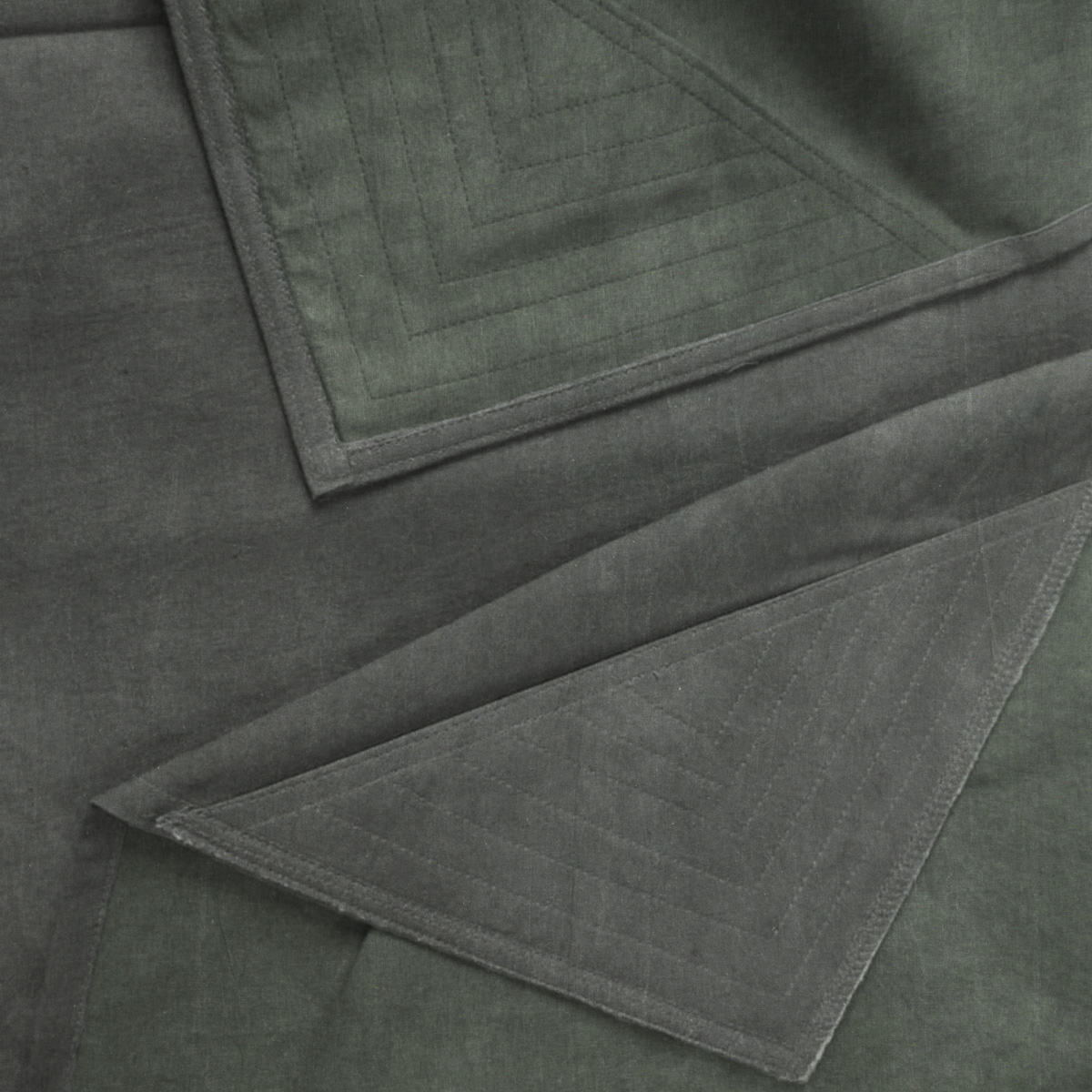 Calumet Double X-Frame Bezug Onyx / Dark Forrest