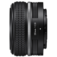 Nikon Z fc mit NIKKOR Z 28mm F2.8 Special Edition