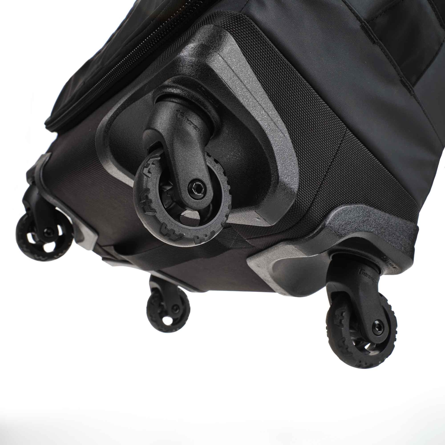 Tenba Axis v2 28L Spinner Rucksack MultiCam schwarz