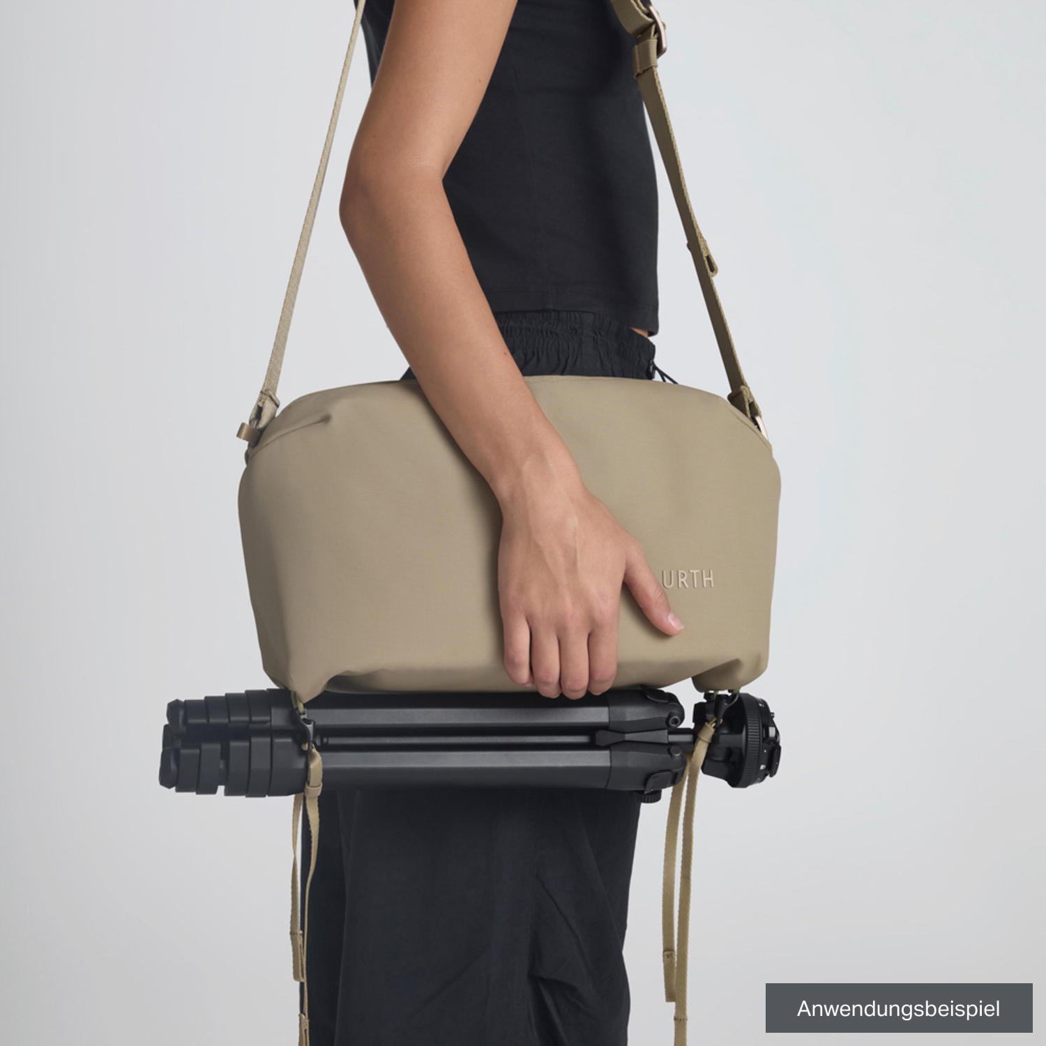 Urth Umhängetasche Dolomite Sling 8L Sand