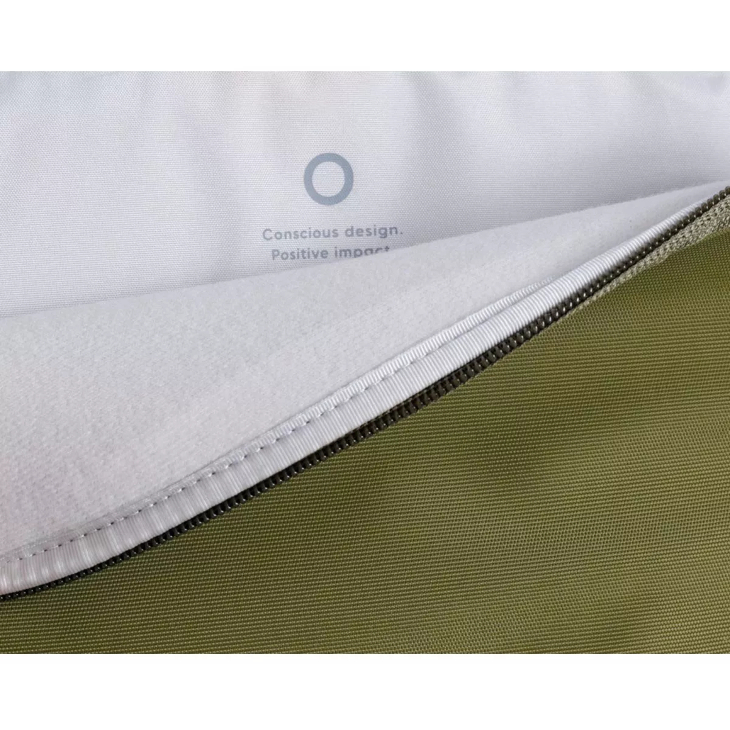 Urth Naos 15/16" Laptoptasche grün