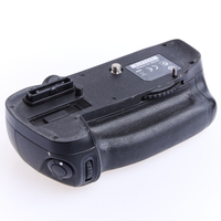 Nikon MB- D14 Multifunktionshandgriff (für D610) gebraucht