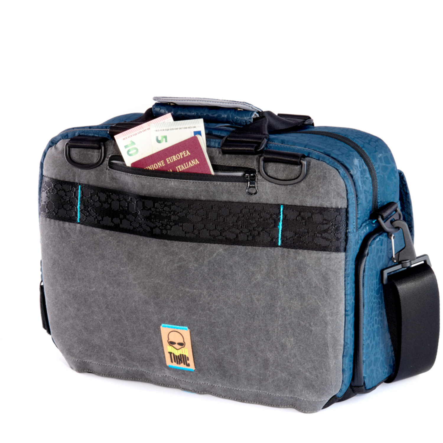 3 Legged Thing Toxic Wraith Messenger L Sapphire