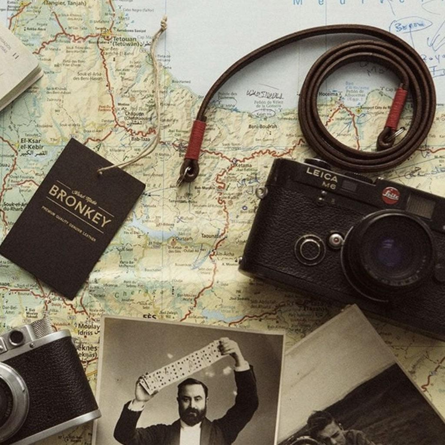 Bronkey Kameragurt Tokyo #102 Leder 95cm braun-rot