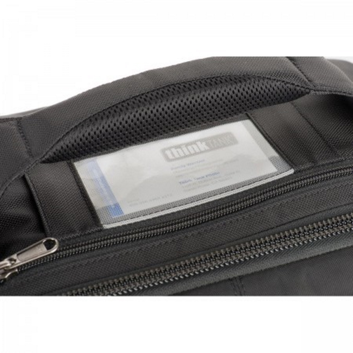 thinkTank Airport Advantage