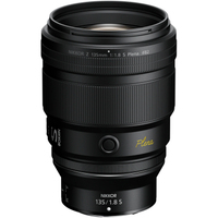 Nikon NIKKOR Z 135mm F1.8 S Plena