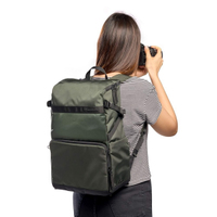 Manfrotto Fotorucksack Street Slim 12L dunkelgrün