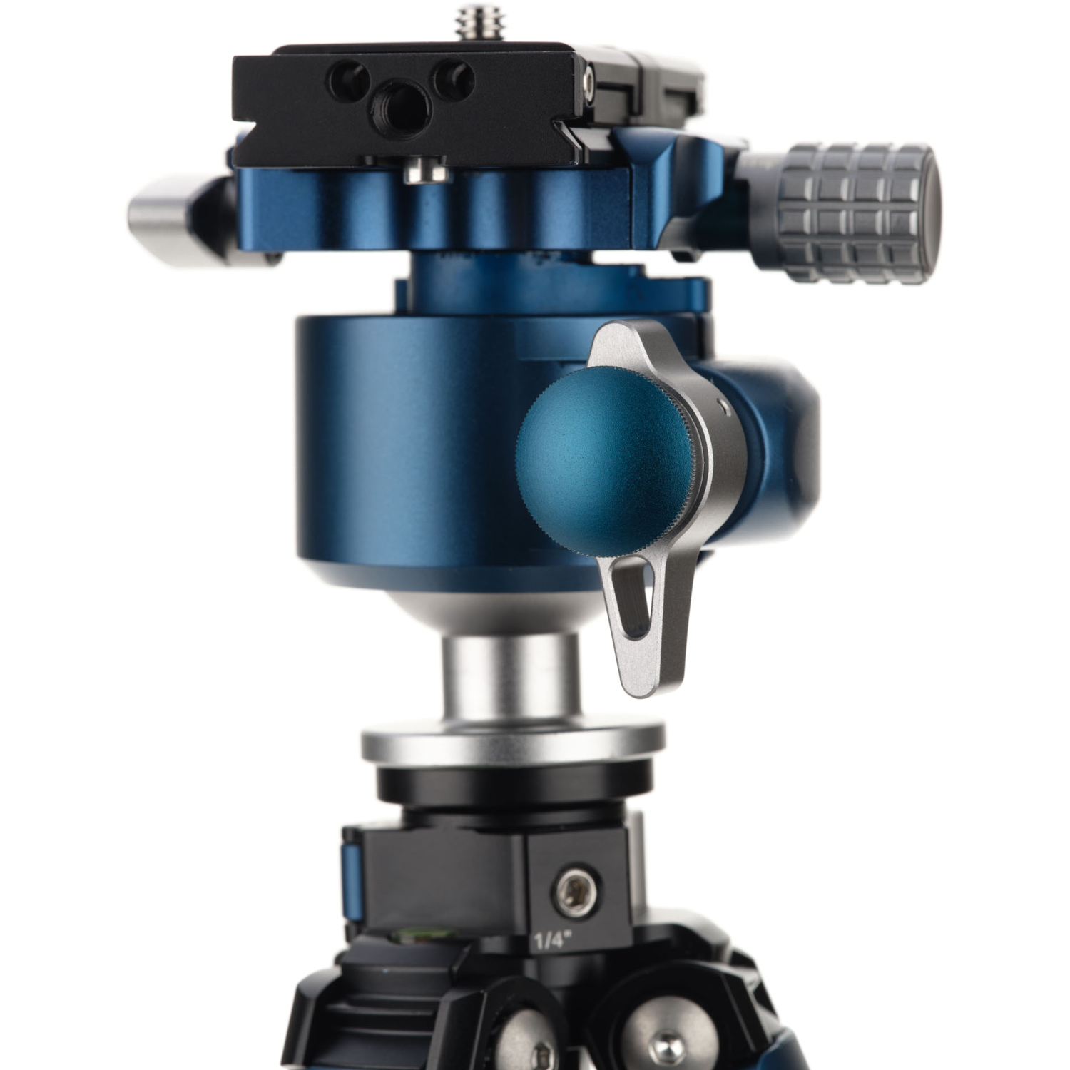 Benro Blackbird CF 1 mit G36PT Invertkugelkopf