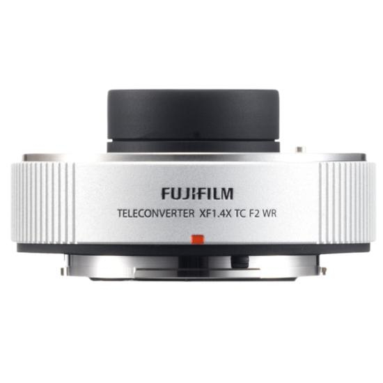 Fujifilm FUJINON XF 200mm F2 R LM OIS WR mit Telekonverter FUJINON XF 1.4X TC F2 WR