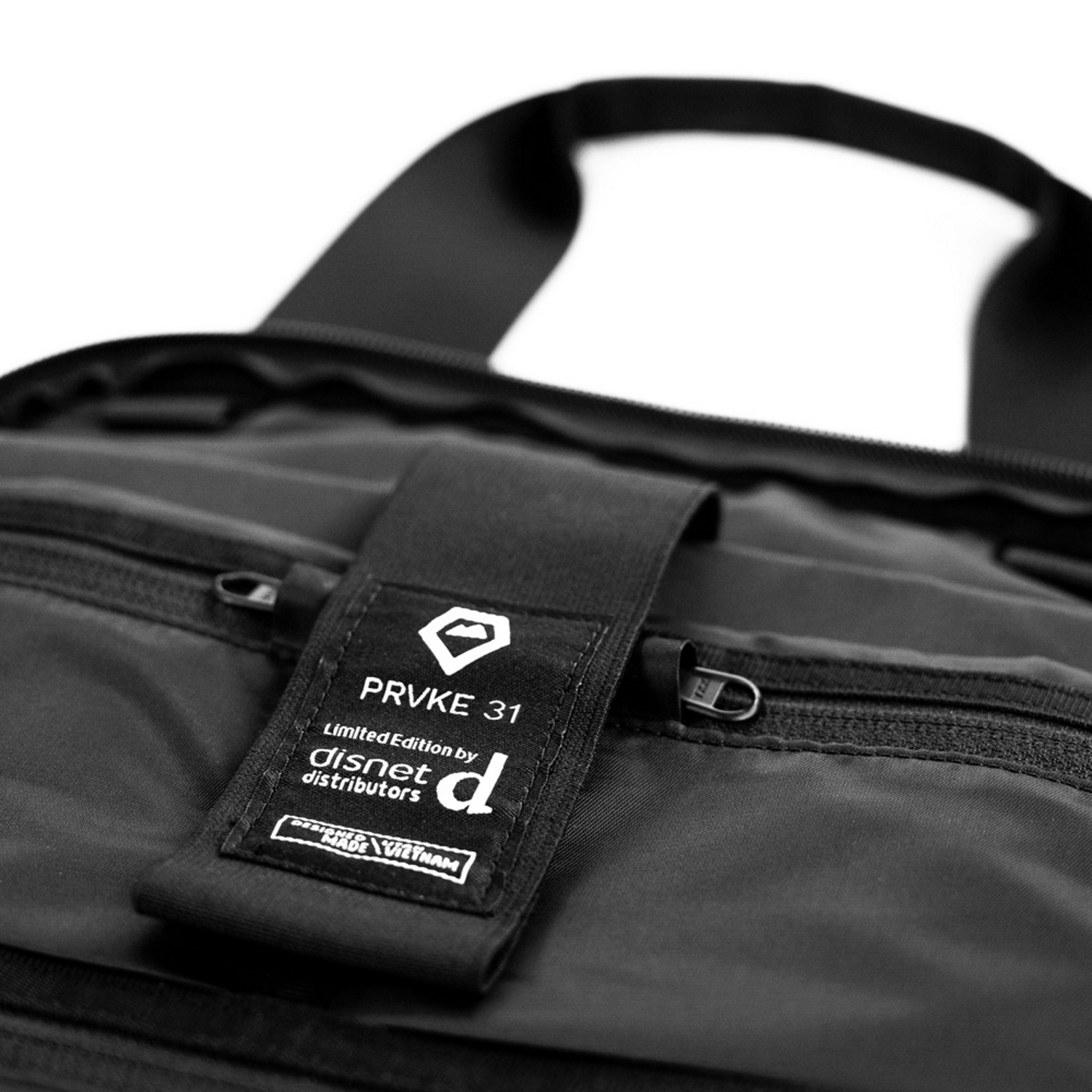 WANDRD THE PRVKE 31-Liter DisNet Grey