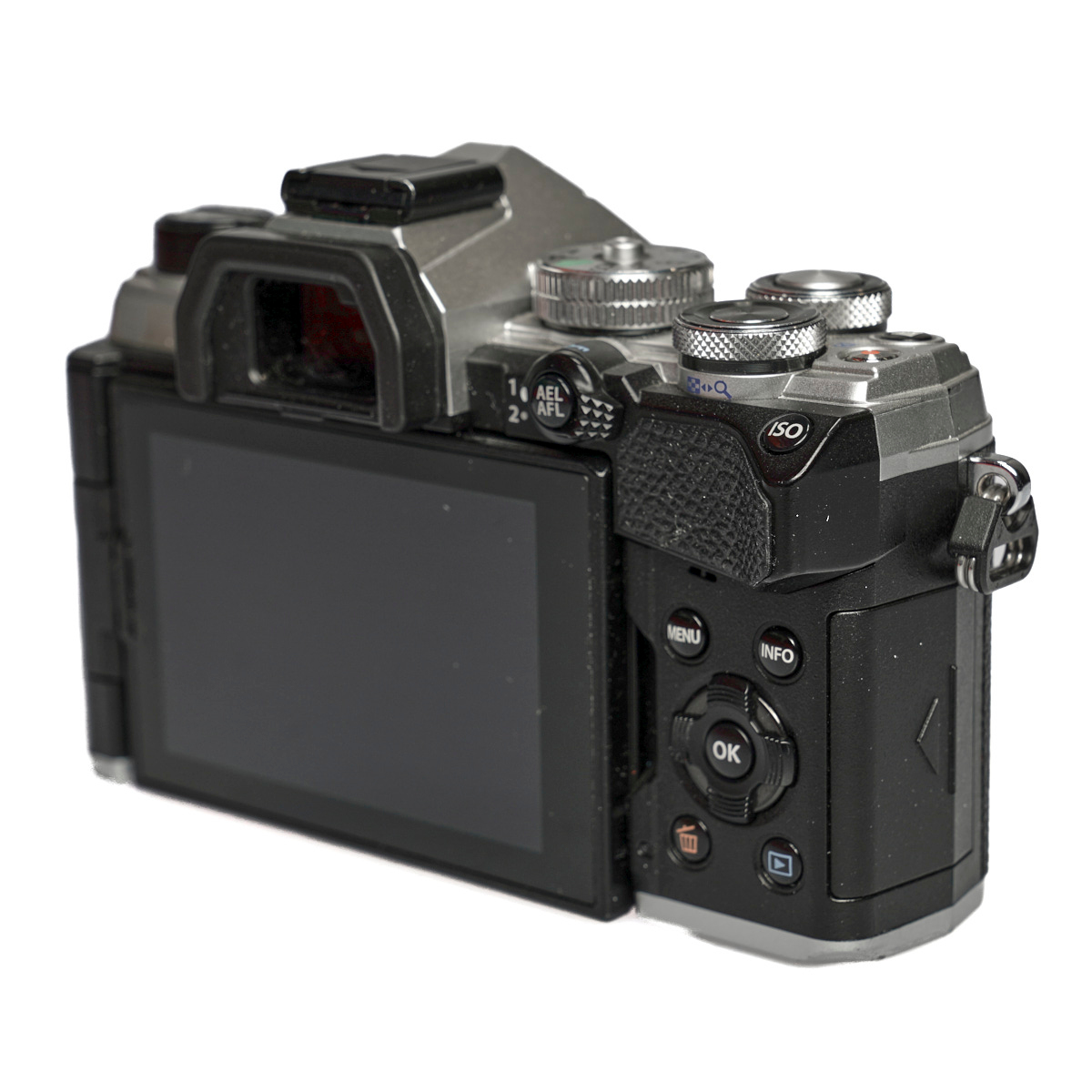 OM System OM-5 Mark II silber gebraucht