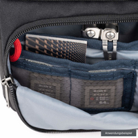 thinkTank Mirrorless Mover 20 V2 Campfire Orange