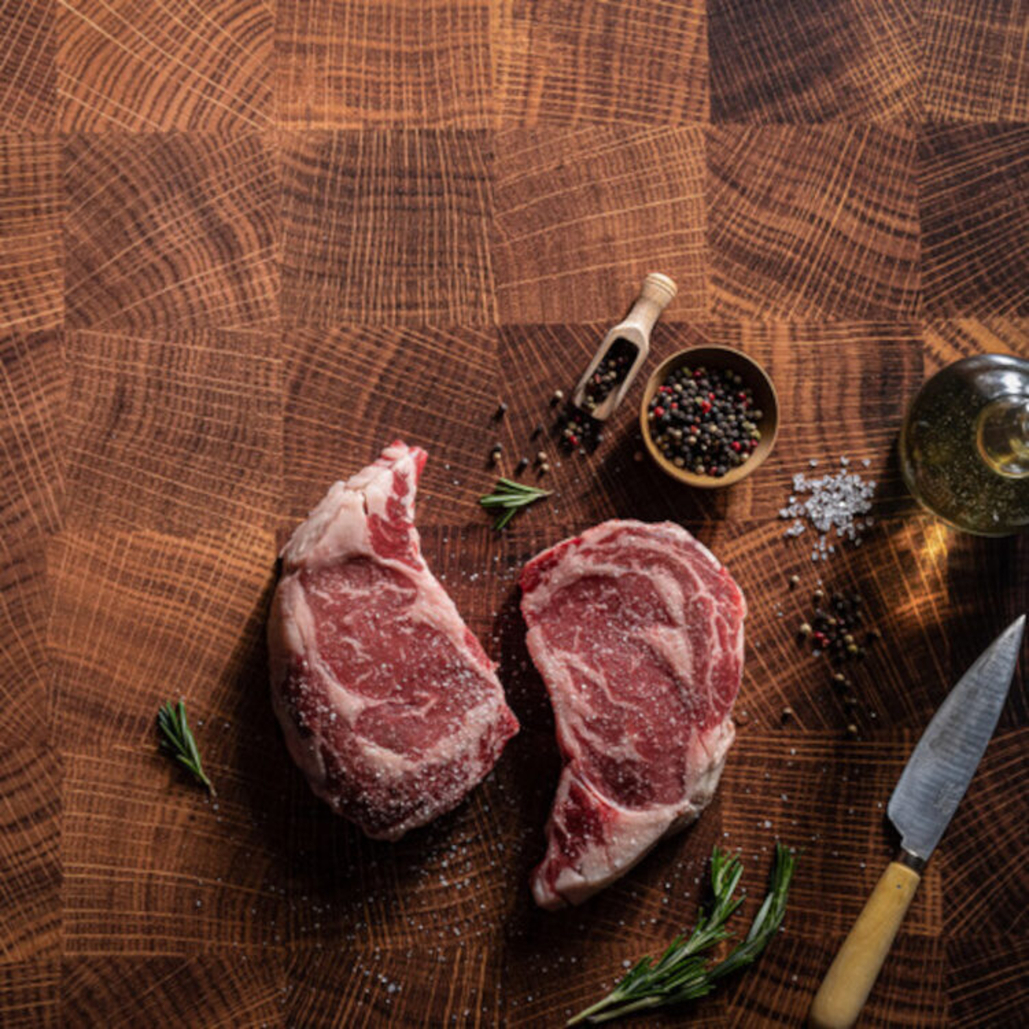 V-Flat World Duo Board Aged Cutting Board/Butcher's Board