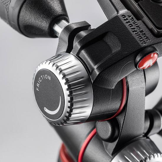 Manfrotto Set: Alu-Stativ (3 Segm.) + 3-Wege-Neiger