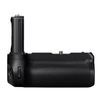 Nikon Z7 II mit Multifunktions-Batteriehandgriff MB-N11