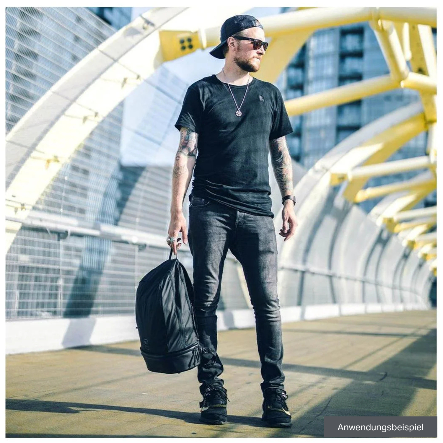 Gomatic Peter McKinnon Fotorucksack Cube Pack schwarz