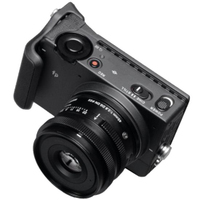 Sigma fp mit 45mm F2.8 DG DN Contemporary