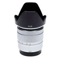 Fujifilm XC-16-50 mm/3,5-5,6 OIS II silber gebraucht