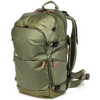 Shimoda Fotorucksack Explore v2 35 mit DSLR v2 Core Unit M grün