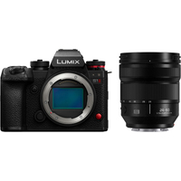 Panasonic LUMIX S1II mit LUMIX S 24-60mm F2.8