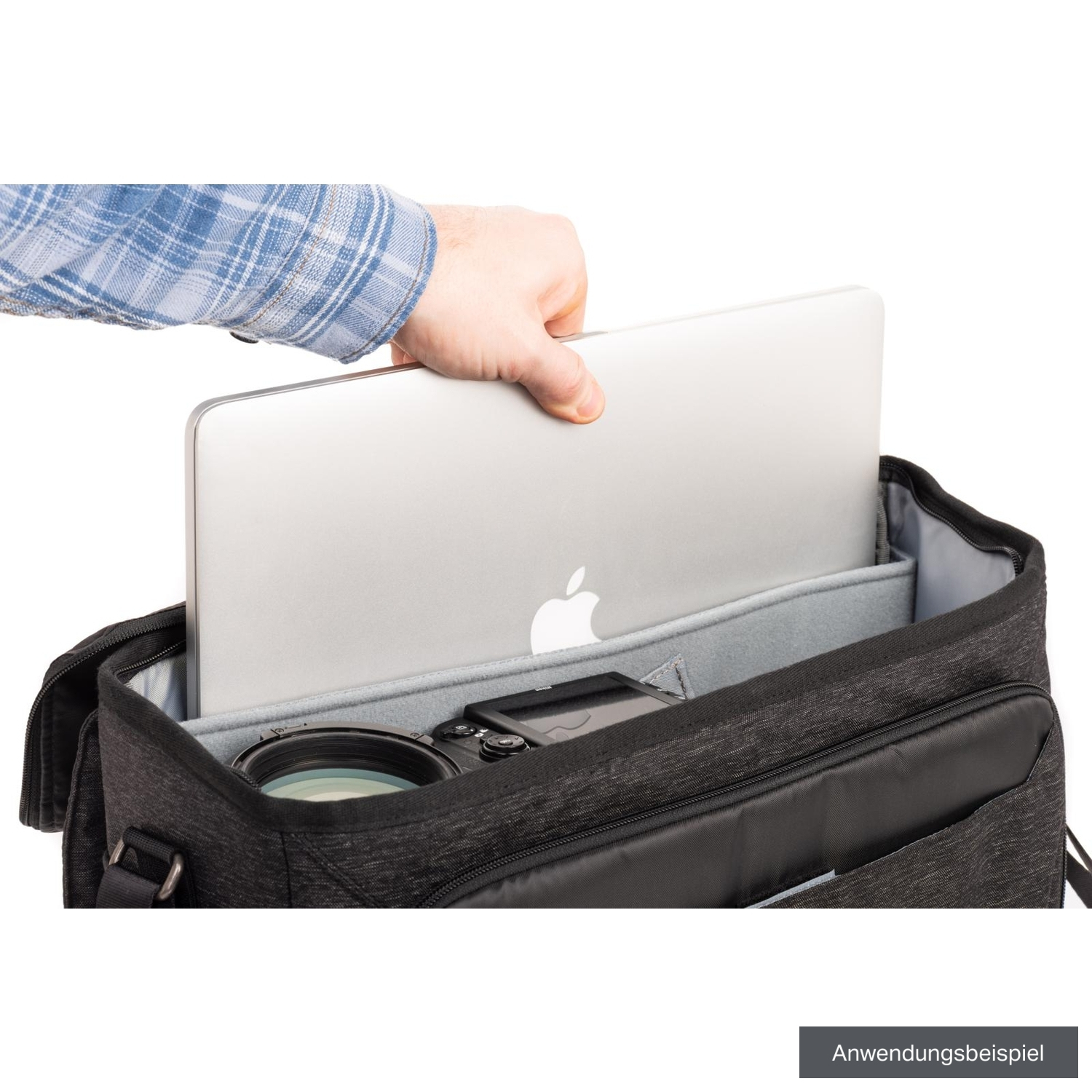 thinkTank Vision 15 graphite