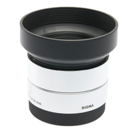 Sigma 30 mm/2,8 DN (silver) Sony E-Bajonett -Art - gebraucht