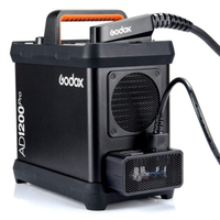 Godox AD1200 Pro (TTL) All-In-One Outdoor Blitzgerät neuwertiger Rückläufer