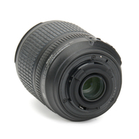 Nikon AF-S Nikkor DX 18-300 mm/3,5-5,6 G ED VR gebraucht