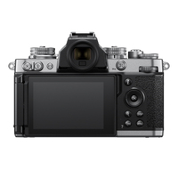 Nikon Z fc mit NIKKOR Z 28mm F2.8 Special Edition