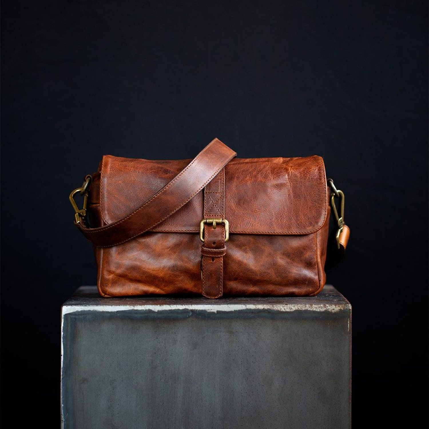 Bronkey Paris Leder Camera Bag Cognac