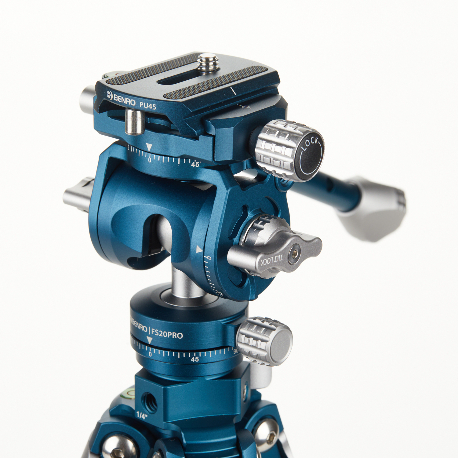 Benro Cyanbird Carbon Stativ mit FS20PRO-Hybrid-Stativkopf