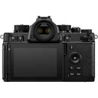 Nikon Z f mit NIKKOR Z 40mm F2 SE schwarz