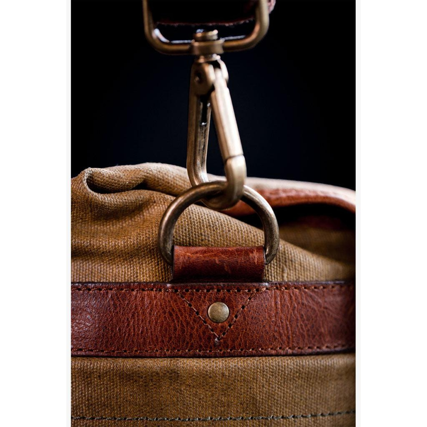 Bronkey Roma Camera Bag Waxed Canvas Olive Green