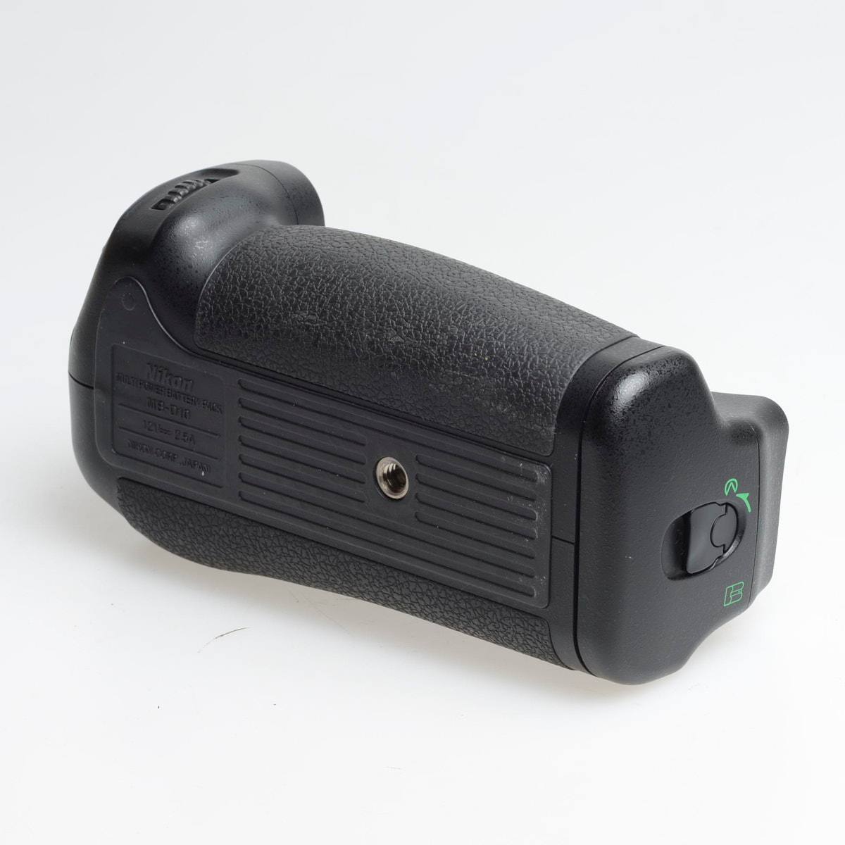 Nikon MB-D10 Batteriegriff gebraucht